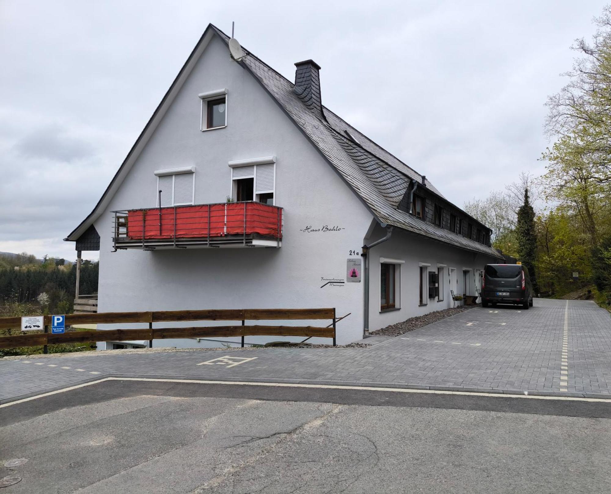 Haus Bahlo - Ferienwohnungen Attendorn Kültér fotó