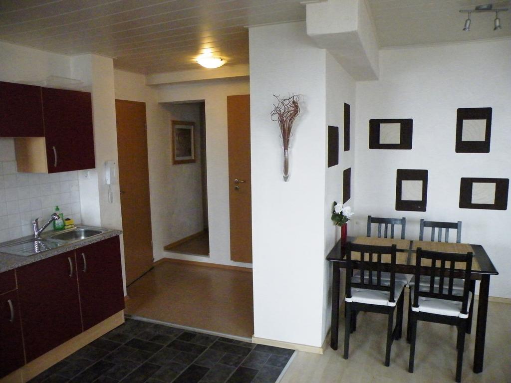 Haus Bahlo - Ferienwohnungen Attendorn Szoba fotó